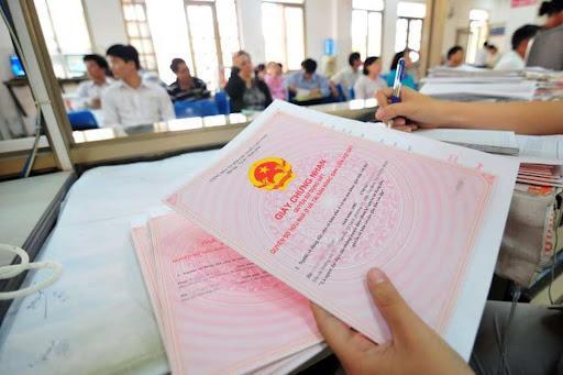 Thực hiện đầy đủ trình tự, thủ tục chuyển nhượng quyền sử dụng đất.